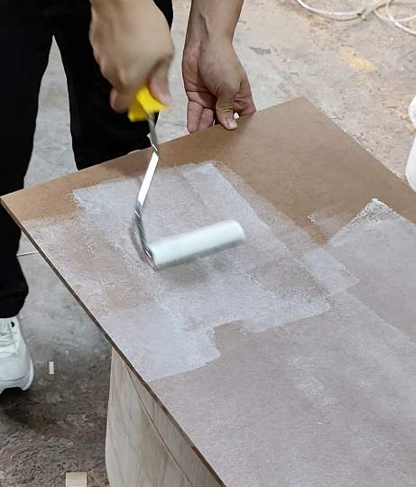 Does hand-pasted wood veneer always crack and bubble? Here is the solution you need